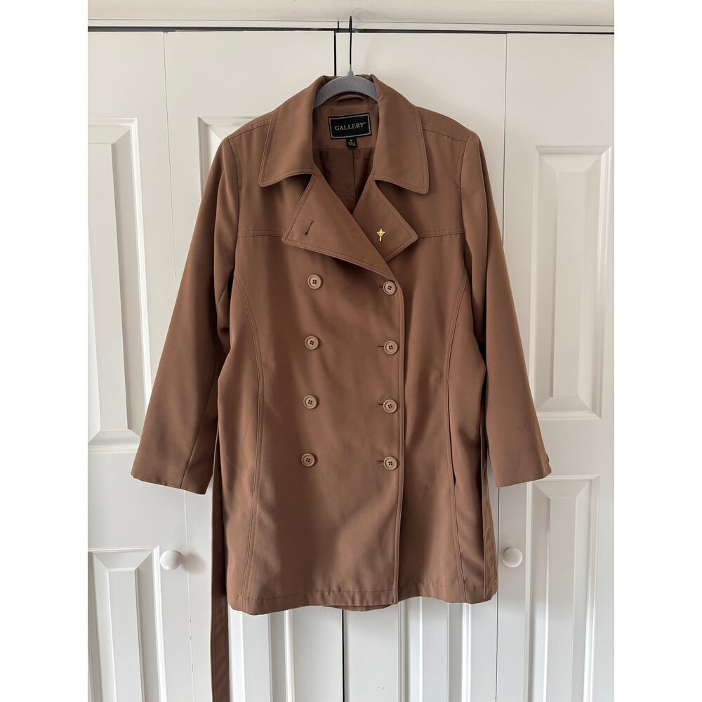 Gallery Medium dark green Double-Breasted Trench Coat - Picture 5 of 12